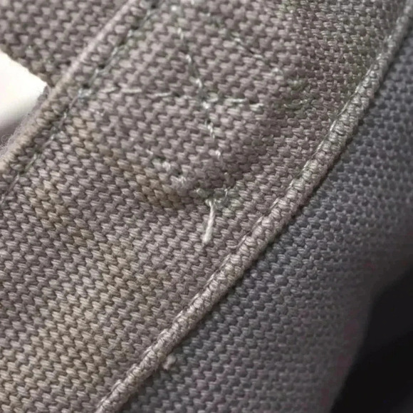 Louis Vuitton Fondation Exclusive Shoulder Tote Bag Canvas Gray - Picture 8 of 14